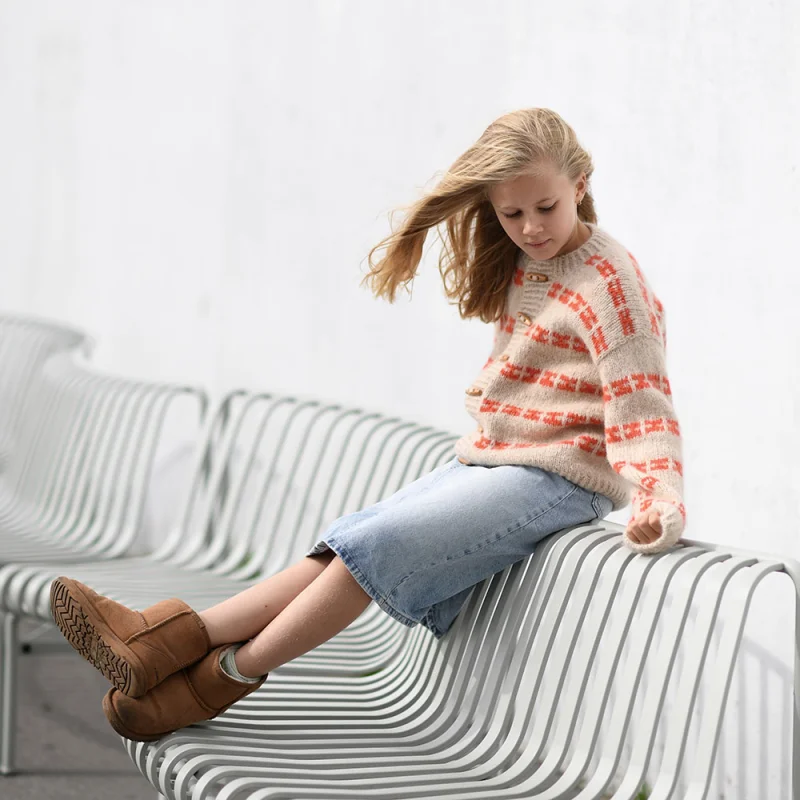 WEB-little-karla-on-bench.w800.h800